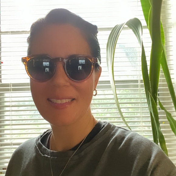 Giorgio Armani tortoise shell sunglasses. Brand new in box. - Picture 6 of 6